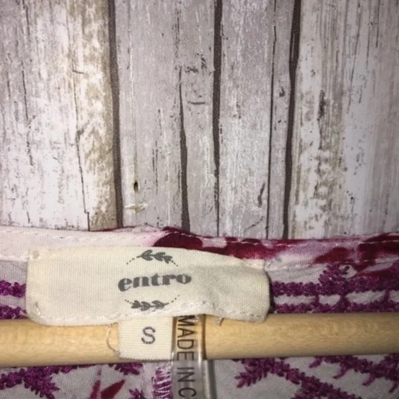 Entro Pink Floral Cold Shoulder Blouse - Picture 5 of 5